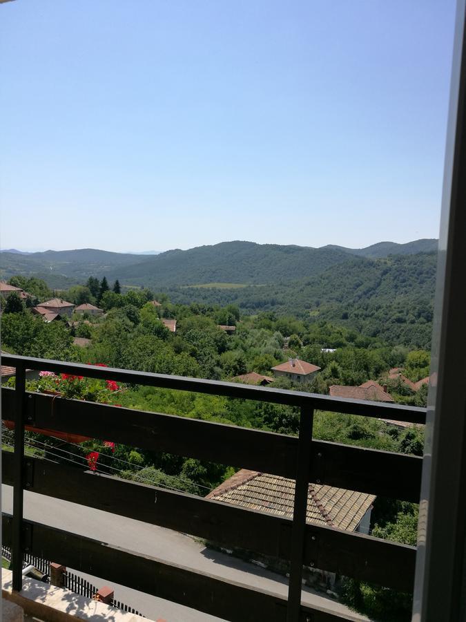 Family Hotel Lipite Tipchenitsa Экстерьер фото